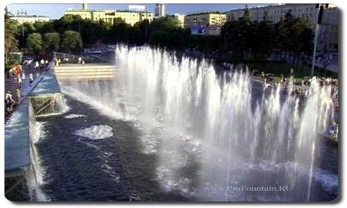Закрытие фонтана в Санкт-Петербурге 2011