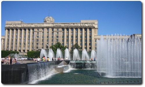 График работы фонтанов в Петербурге 2015 год